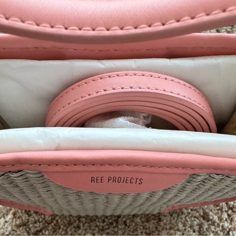 NIB Ree Projects Helene Hobo Mini Raffia Bag in Peach - Picture 10 of 14